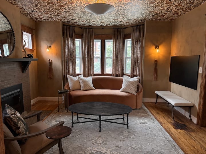 House Of Erik: Designer Craftsman In Woodbridge - Detroit, MI