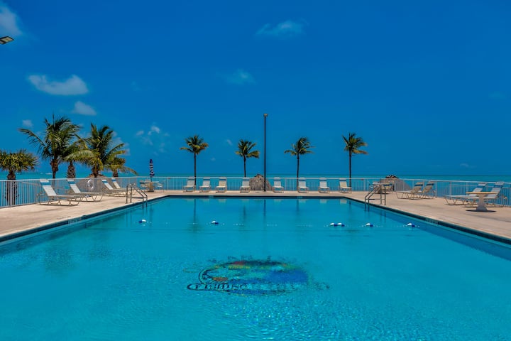 Ocean Isles Keys Retreat - Marathon, FL