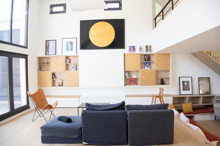 Duplex De 186m² / Terrasse - Mairie De Montreuil - Montreuil