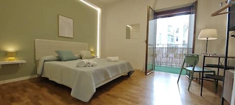 Airbnb con migliori performance: Suite197, 500 meters from the station & historic center a Bari