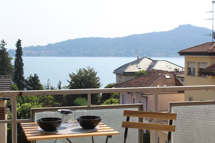"Casa Carabelli" Una Finestra Sul Lago - Meina
