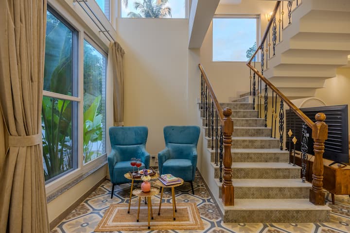 Living room image 1
