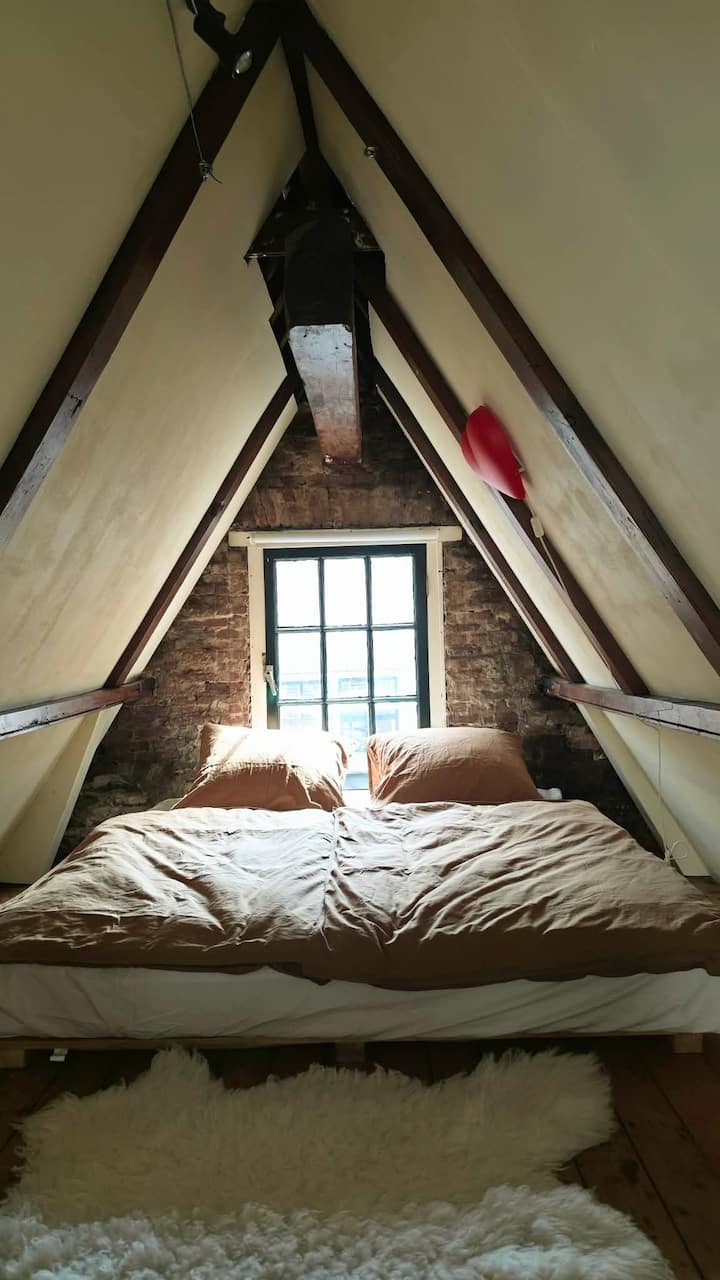 3-storey Jordaan House With Balcony - Amsterdam