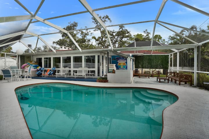 3br Pool Home | St. Pete, Treasure Island & Gulf - St. Petersburg, FL