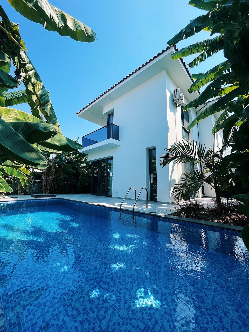 Tropical Banana Garden Villa · Private Pool