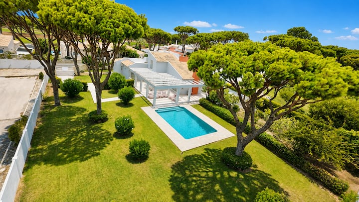 Vilamoura Sun & Beach Villa With Pool By Homing - Vilamoura