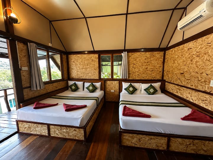 Rustic Wooden Cabin On Phi Phi Island For 4 People - Ko Phi Phi Don