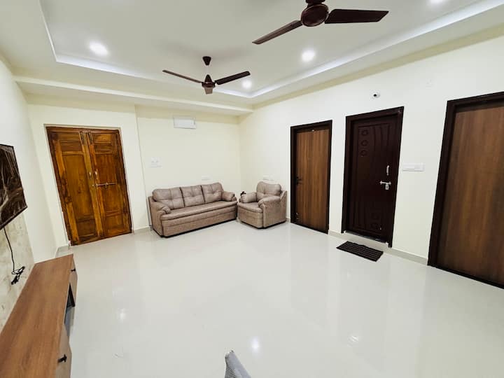 Aathidhyam Service Apartments - 2 Bhk Unit 401 - Hyderabad