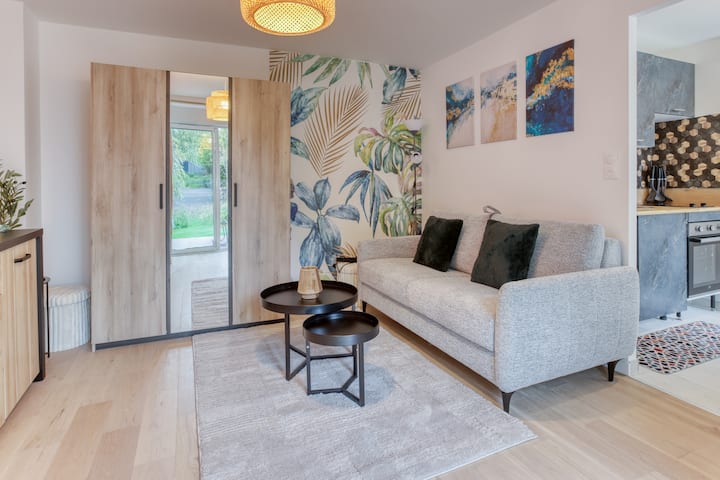 Lécrin Vert  Studio Chic & Terrasse Privée - Rueil-Malmaison