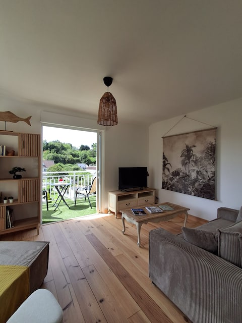 Successful Airbnb property: Charming house with green view in Montrichard Val De Cher