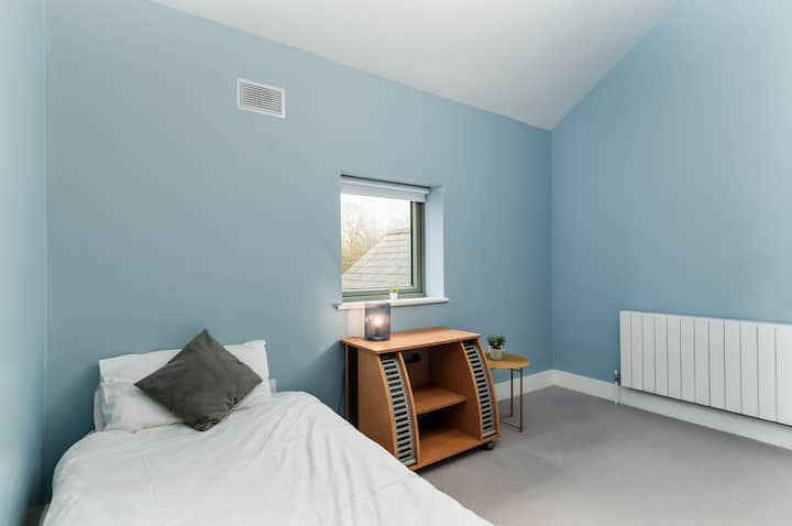 3-bed House In Cork | Contractors & Groups - Cork