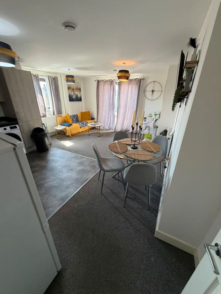 Heathrow Gateway Apartments With Private Parking7 - Slough