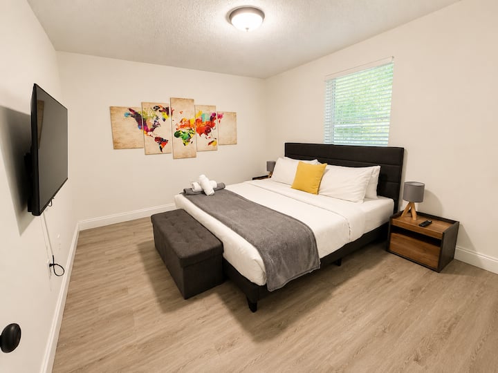 Ecostays | Apartment Near Miami Airport # 107 - Miami, FL