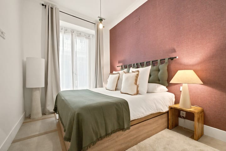 Casa Cortes I (Bajo Ext) - Madrid