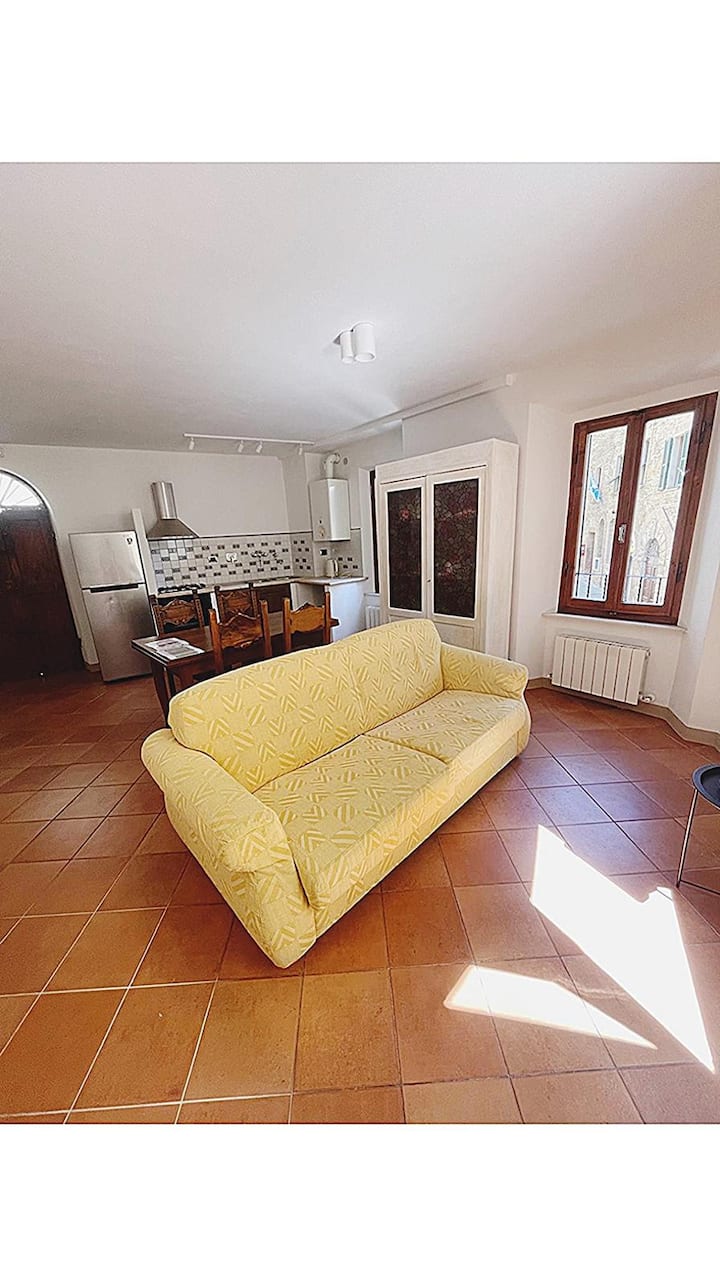 La Casina Di Mario: Nel Cuore Di Montepulciano - Montepulciano