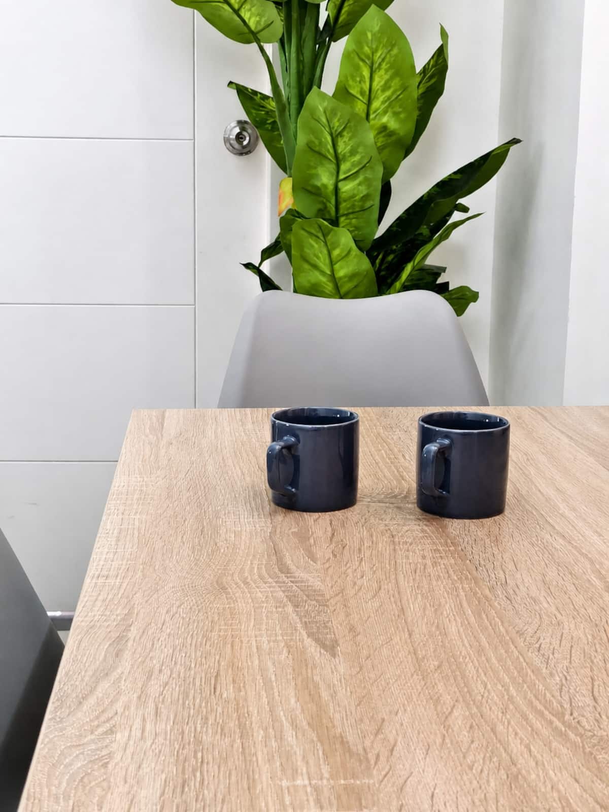 Dining area image 3