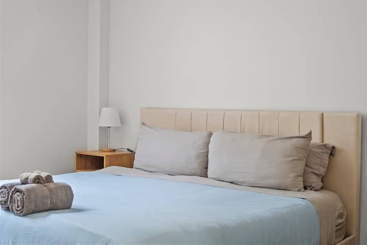 Marina Getaway | 1br | Pool, Gym, Hot Tub - Marina del Rey