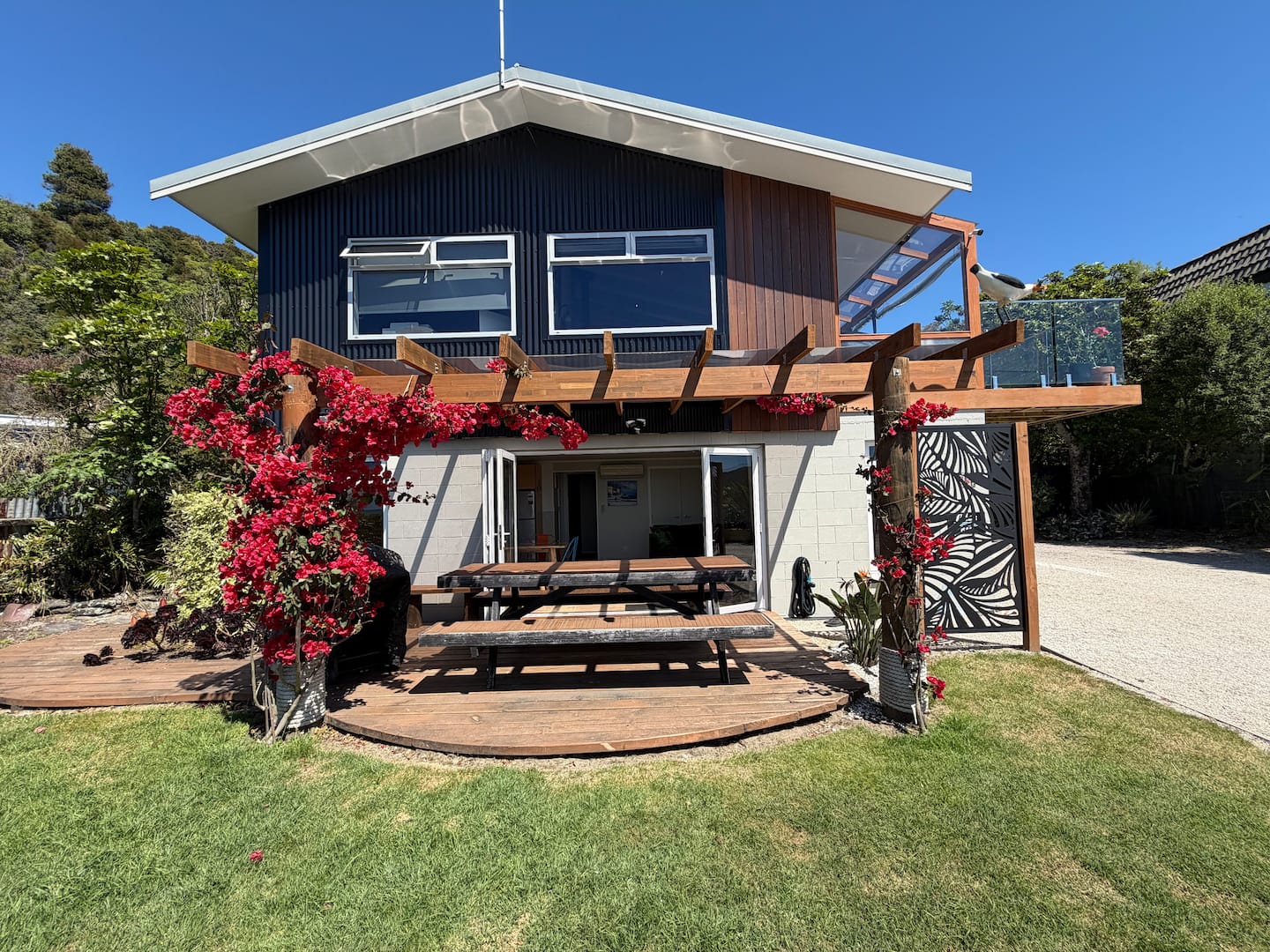 Beach Front Accommodation - Abel Tasman - Marahau 3