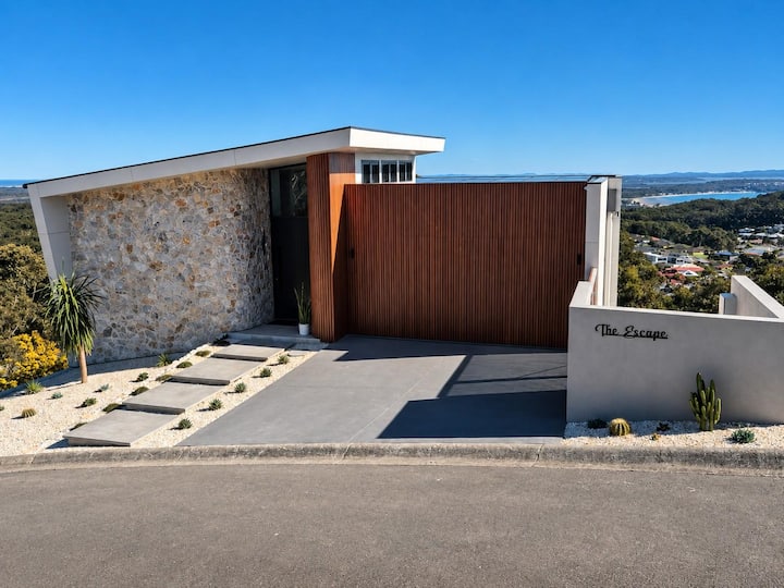 Escape To The Bay Infinity Pool And Heated Spa - Nelson Bay