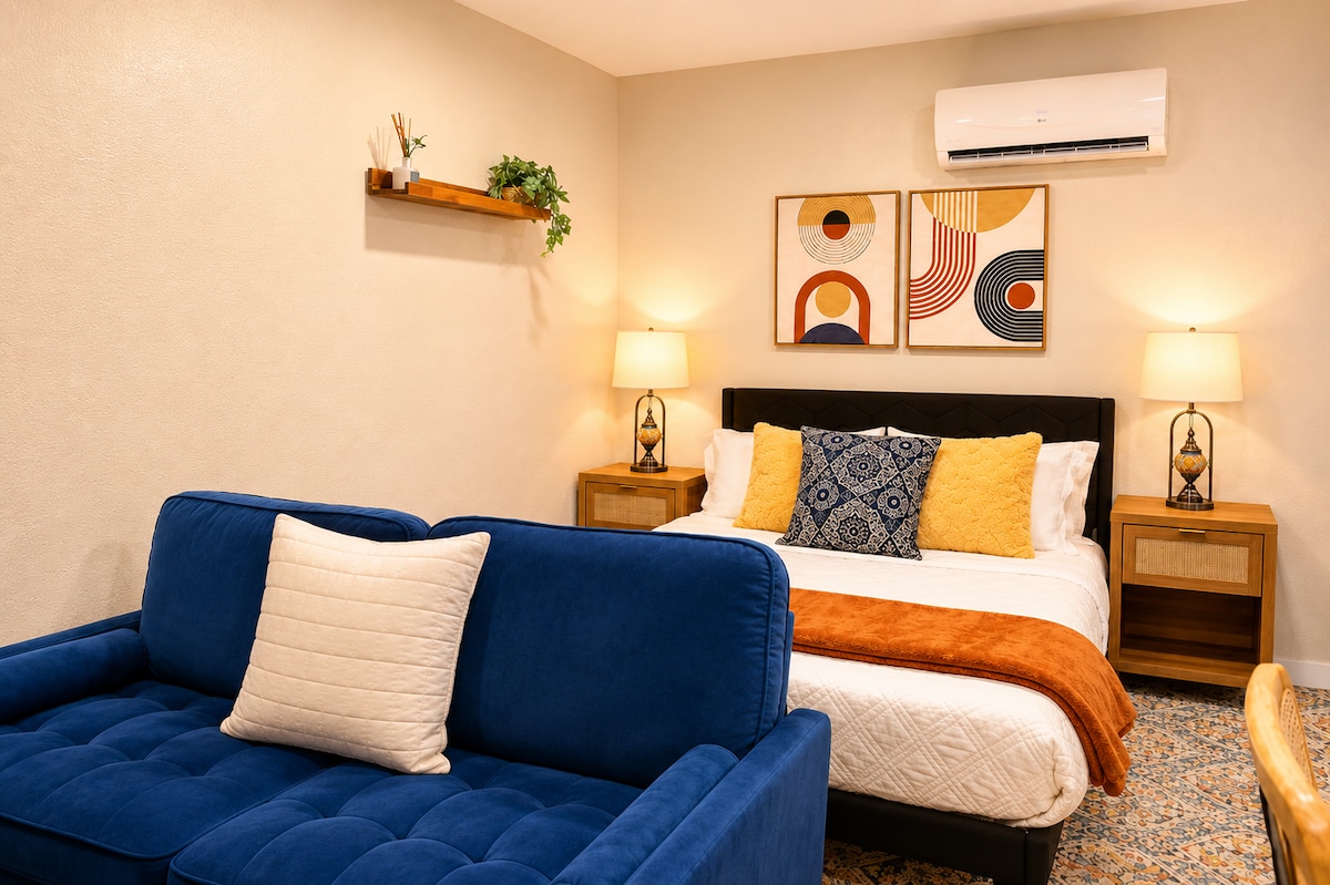 Stylish Studio| Near DT|Barton Springs| ACL