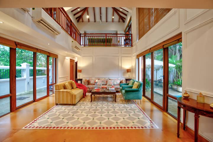 Living room image 3