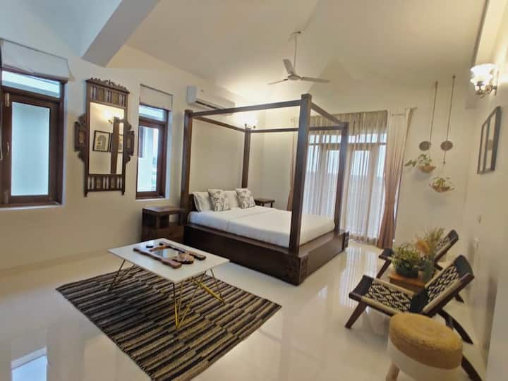 Bedroom 1 image 1