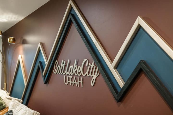 Luxury Ski Retreat | Sauna, Games | Near Downtown - Salt Lake City, UT