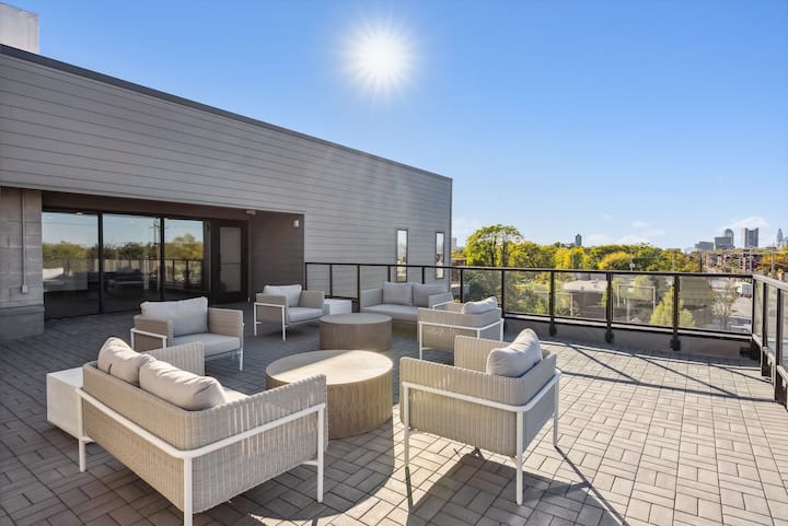 Urban 1br Retreat In Olde Towne East | Rooftop - Columbus, OH