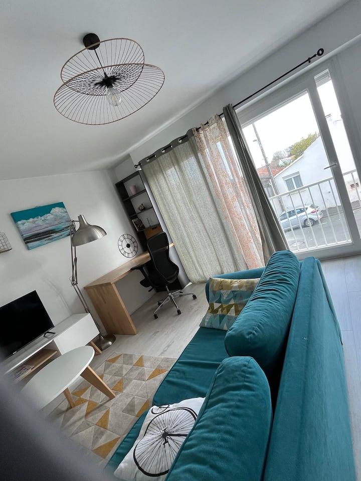 Bel Appartement, Clair Et Propre, Calme, - La Rochelle