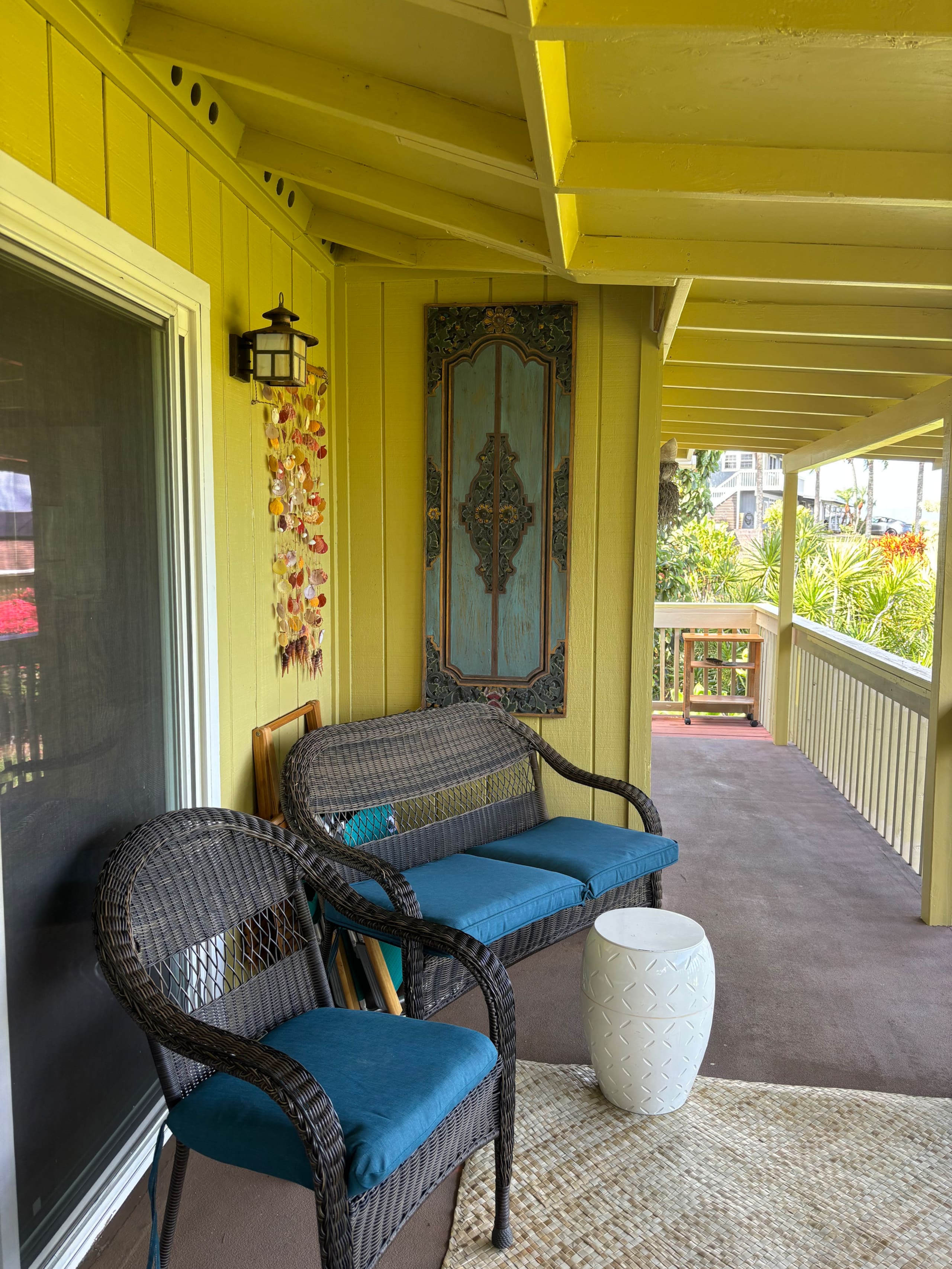 Home in Haiku-Pauwela · ★4.6 · 1 bedroom · 3 beds · 1 shared bath - Image 9