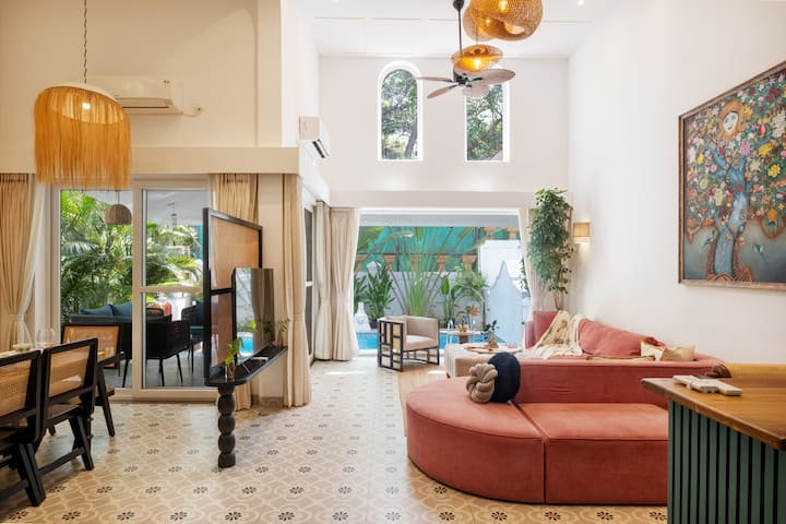 Living room image 1