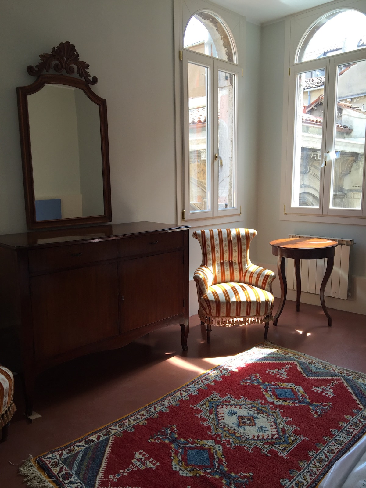 Rialto: Comfortable and bright apartment on Calle Bembo - Apartments ...