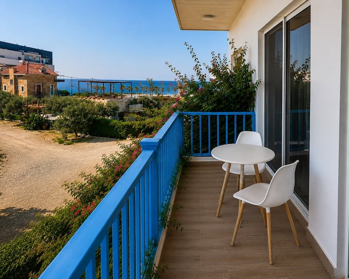 Beachfront Chalet 2, Madfoun, Madfoun, Batroun coast: photo 3