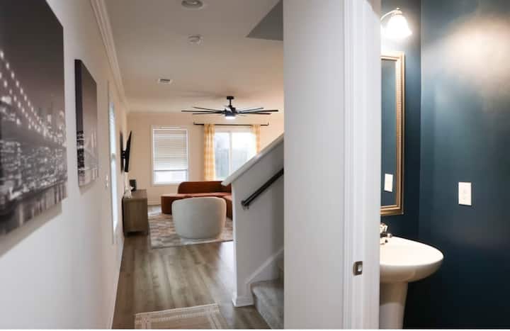 Contrals Contrails Crashpads/Fully Furnished Long Term Stay - Houses for Rent in ...
