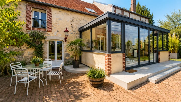 Maison familiale avec piscine, photo 3