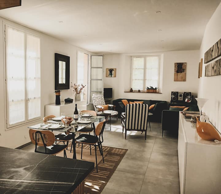 Appartement Rénové Dans Centre Historique D'uzès - Uzès