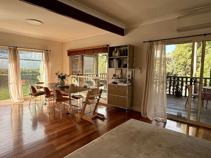 Bright 3 Bedroom Kid-friendly Home - Hastings Point
