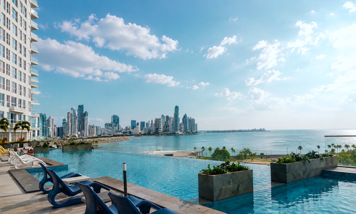 Infinity-Pool•Balboa•Panoramablick•Casco - Lofts zur Miete in Panama ...