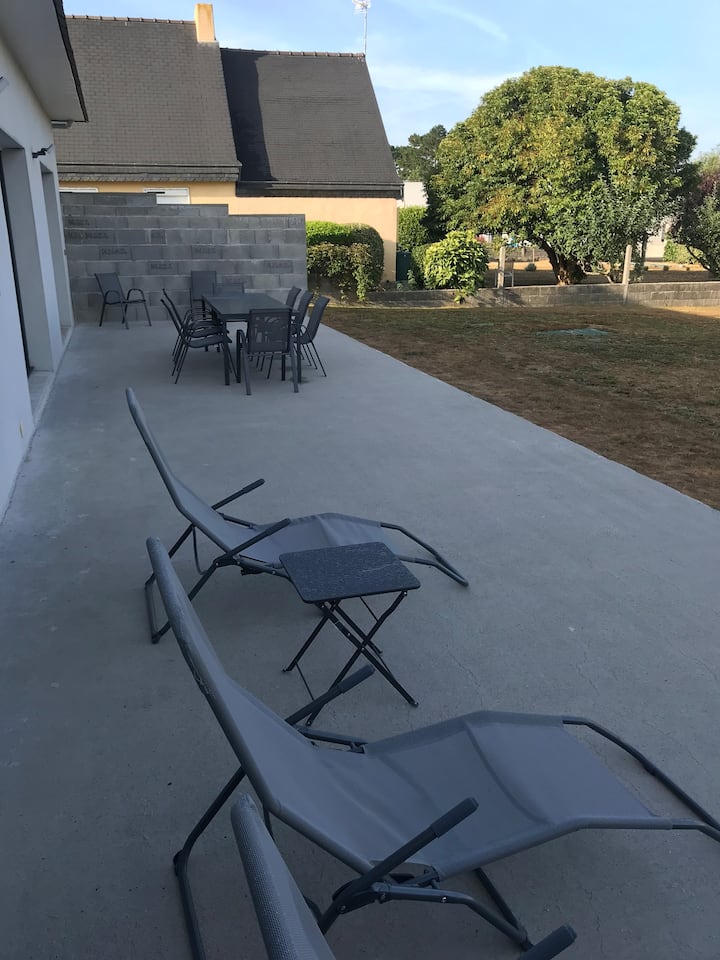 Loue Une Maison De 150 M2 Avec éTage Et Jardin. - Crozon