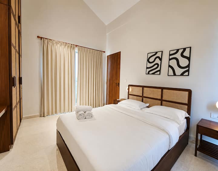 Bedroom 3 image 1