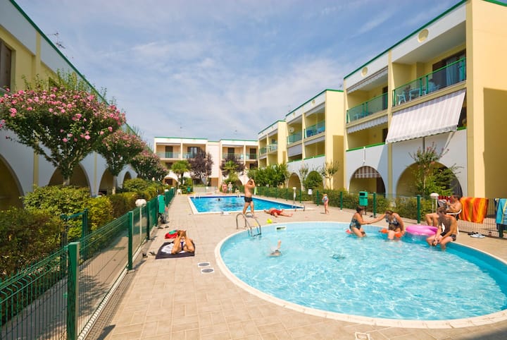Appartement Confortable Avec Accès à La Piscine - Bibione
