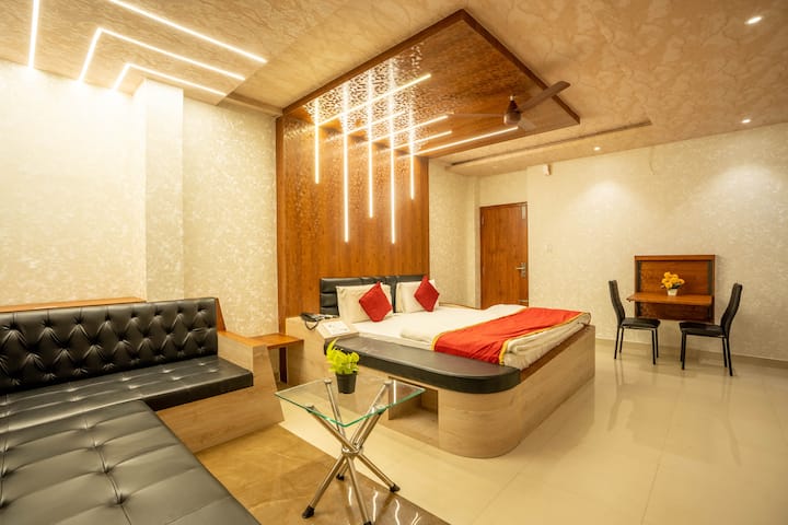 Private 20 Rooms With Terrace For Up To 70 Guests - Bangalore