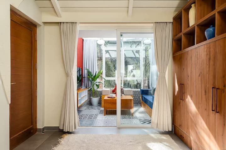 Bedroom 2 image 3