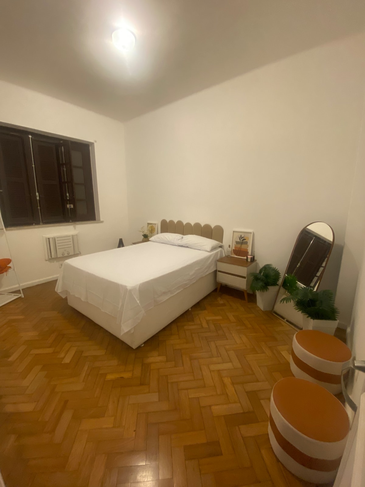 Cozy apartment in the heart of Leblon - Apartments for Rent in Rio de ...