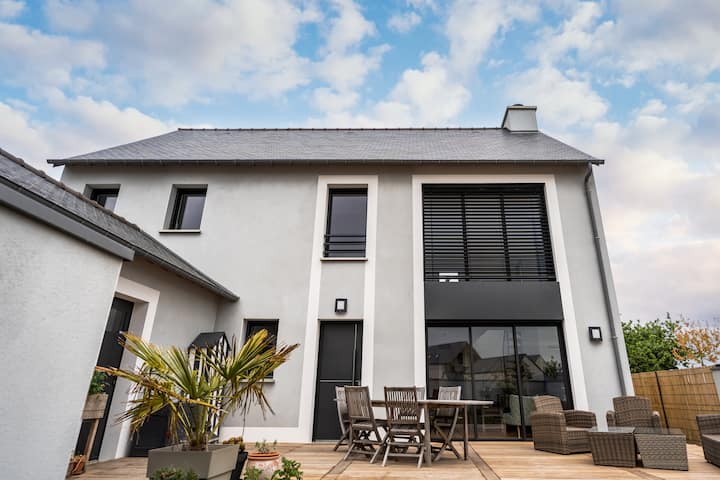 Maison Dans Quartier Résidentiel à Proximité Plage - Saint-Malo