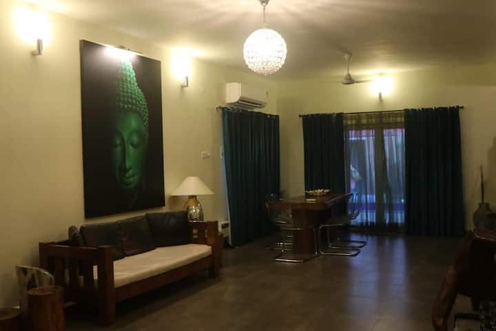 Blu Chilli Hideaway - Chennai
