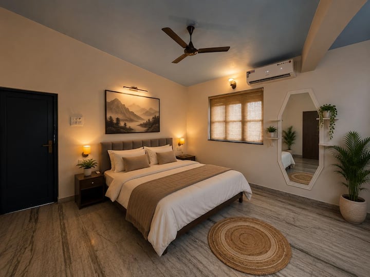 Bedroom 1 image 4