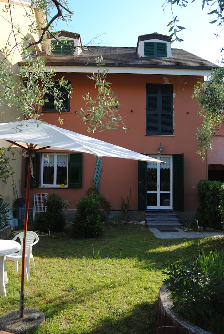 Villa Dei Sugheri - Deiva Marina
