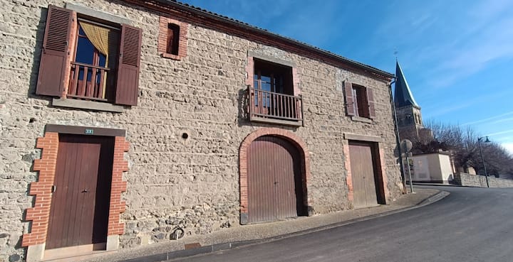 Maison De Village Gite - Issoire