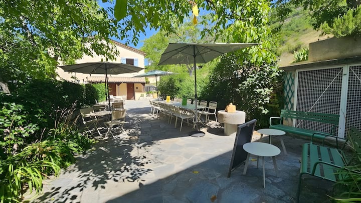 Gite Auberge Du Coustet - Entrevaux